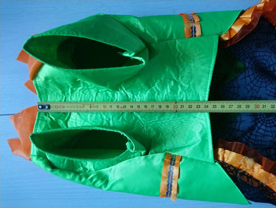 Одяг для собак на Хеллоуїн