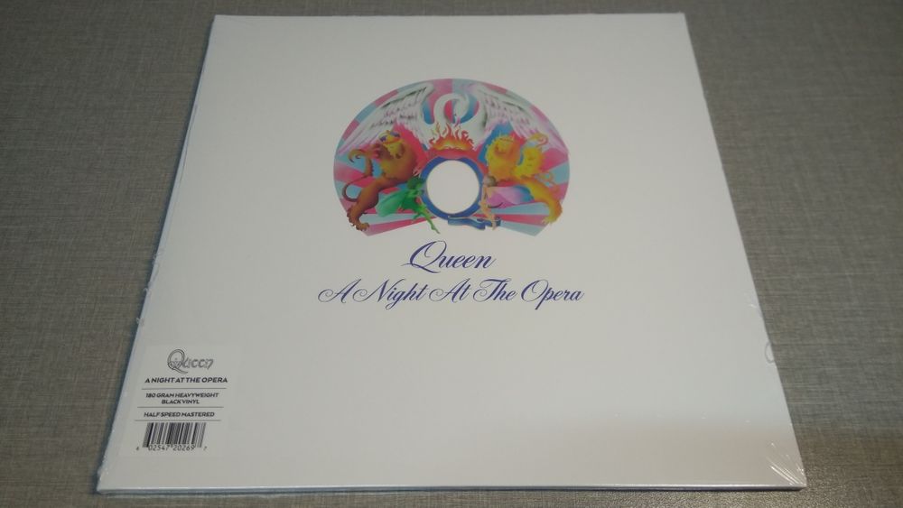 QUEEN : A Night at the Opera LP/ Вінілова платівка Vinyl Винил