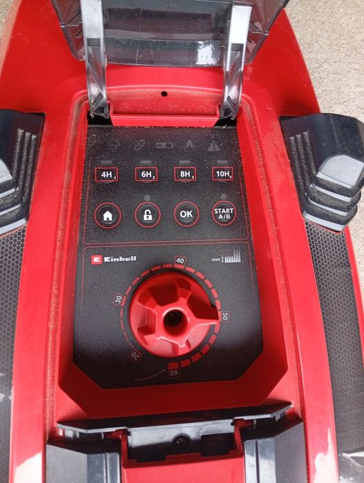 Robot koszący GPS, kamera i lidar