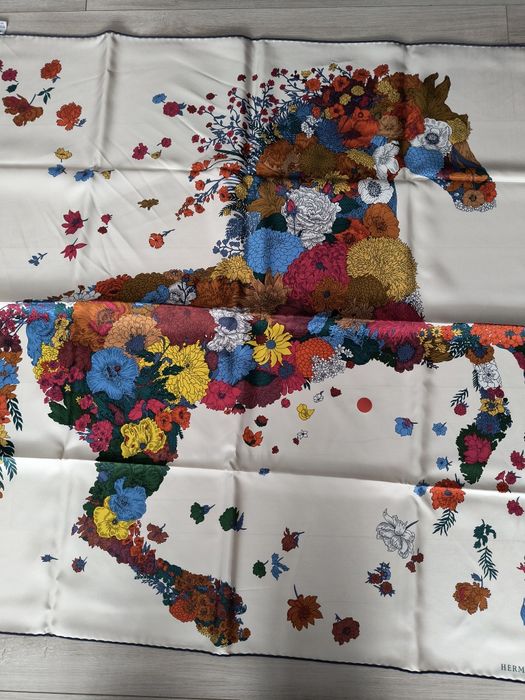 Apaszka Hermès 100%silk