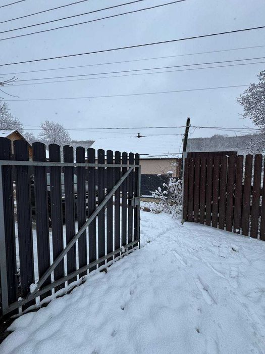 Чарівне казкова місце. Ідеальне для проживання. 
Хороші сусіди.