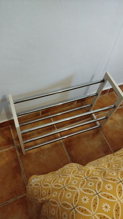 Vendo sapateira  extensível