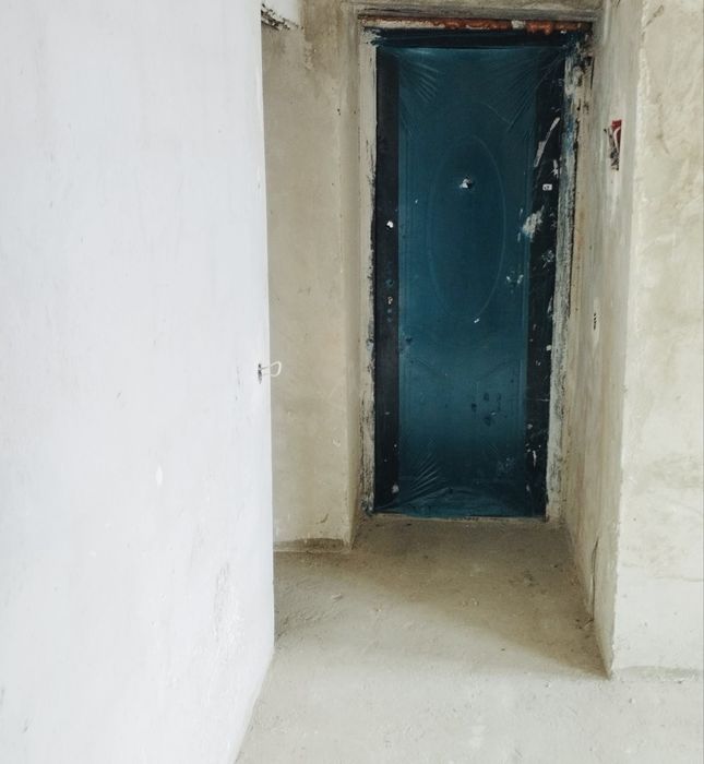 Продам трьох кімнатну чешку нульовий цикл у м.Новий Розділ.