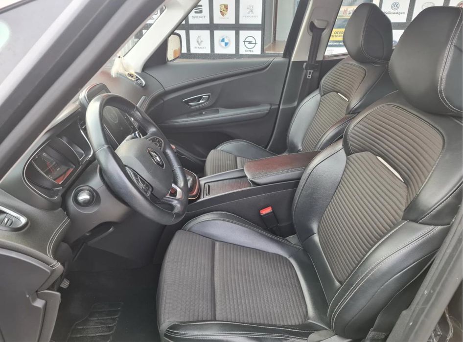 Renault grand scenic