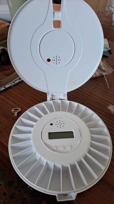Dispensador automático de comprimidos