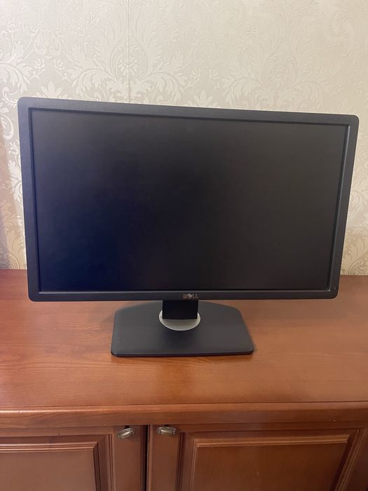 Монітор DELL Ultrasharp U2312Hm / 23 Дюймів / IPS / 1920×1080