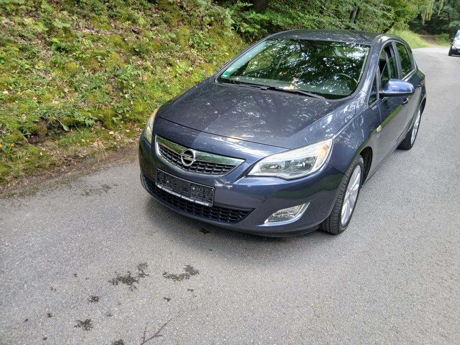 Sprzedam Opel Astra 1.6 benzyna klima
