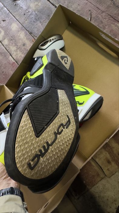 Мотоботи Forma ice flow