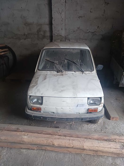 Sprzedam fiata 126p.Na części