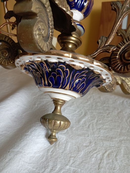 Candeeiro antigo em bronze