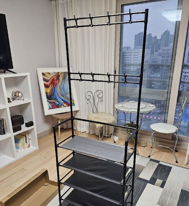 Вешалка/ вішалка