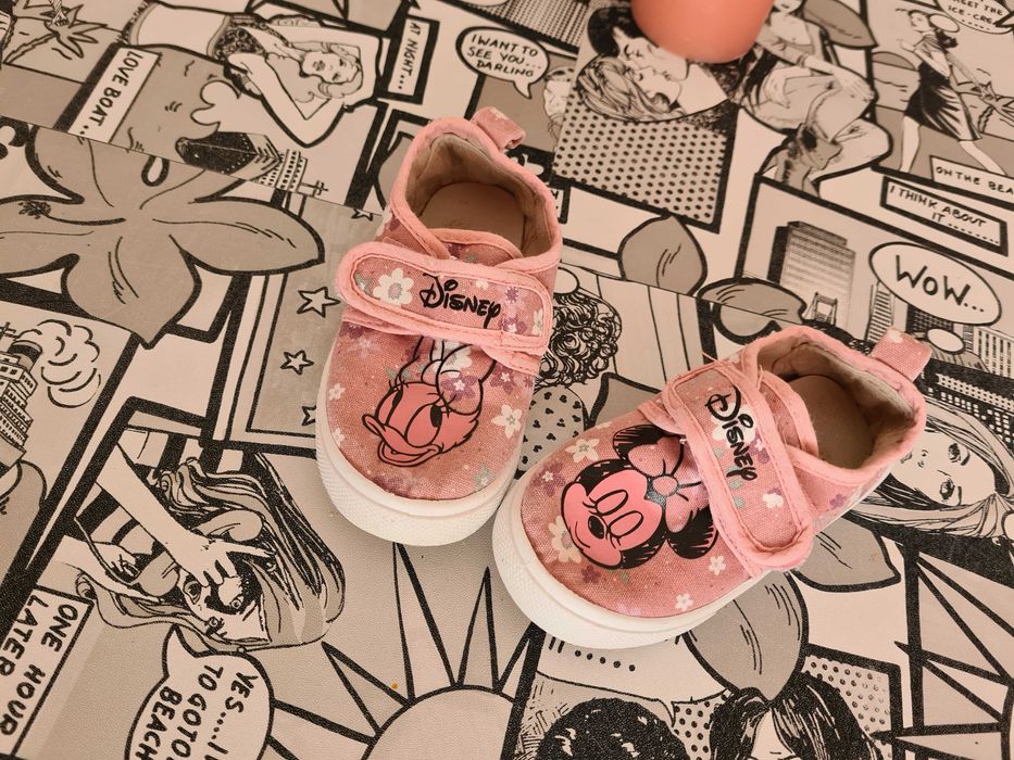 Trampki dla dziewczynki roz 23