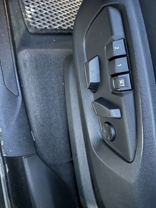 Продам BMW x5 f15