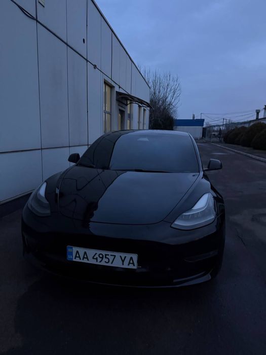 Tesla model 3 под выкуп или аренду долгий срок