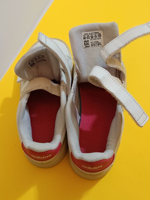 New Balance e Adidas