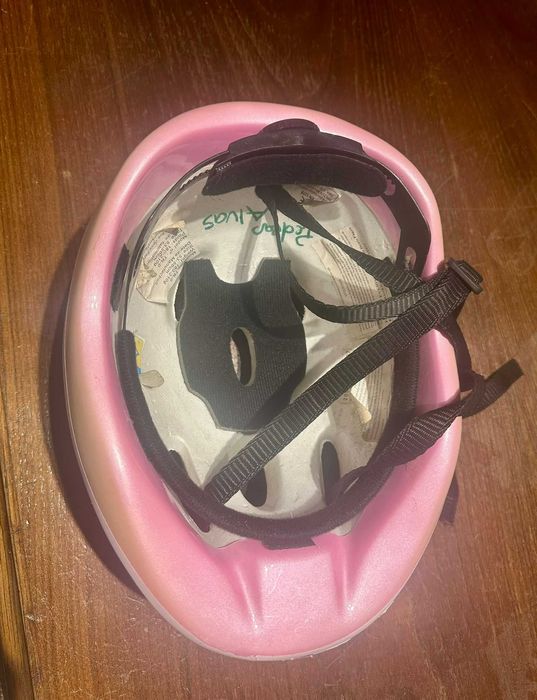 Capacete de proteção Barbie
