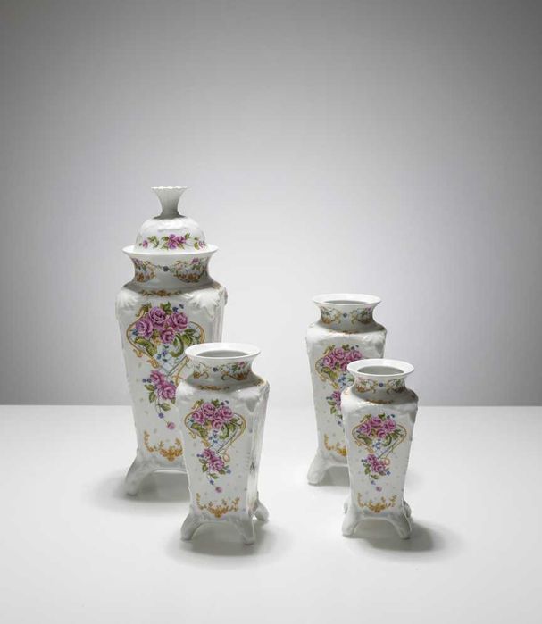Conjunto de 4 peças de porcelana