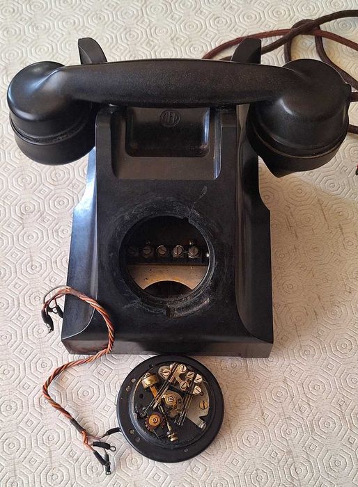 Telefone antigo em baquelite (coleção) Vintage