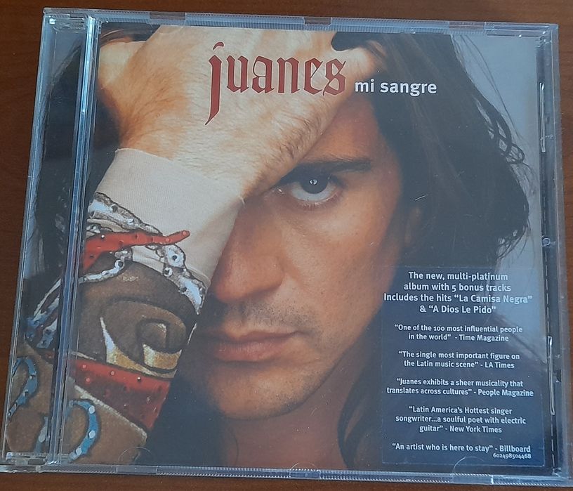 Vários CDs de música