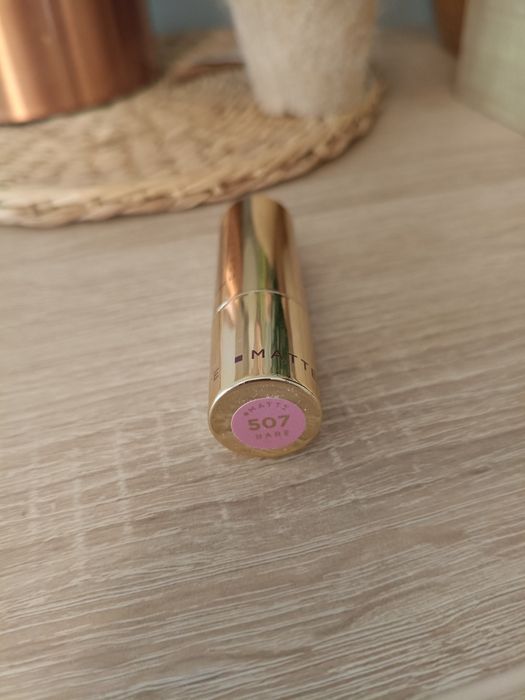 Matowa pomadka Celebrity lips 507 bare