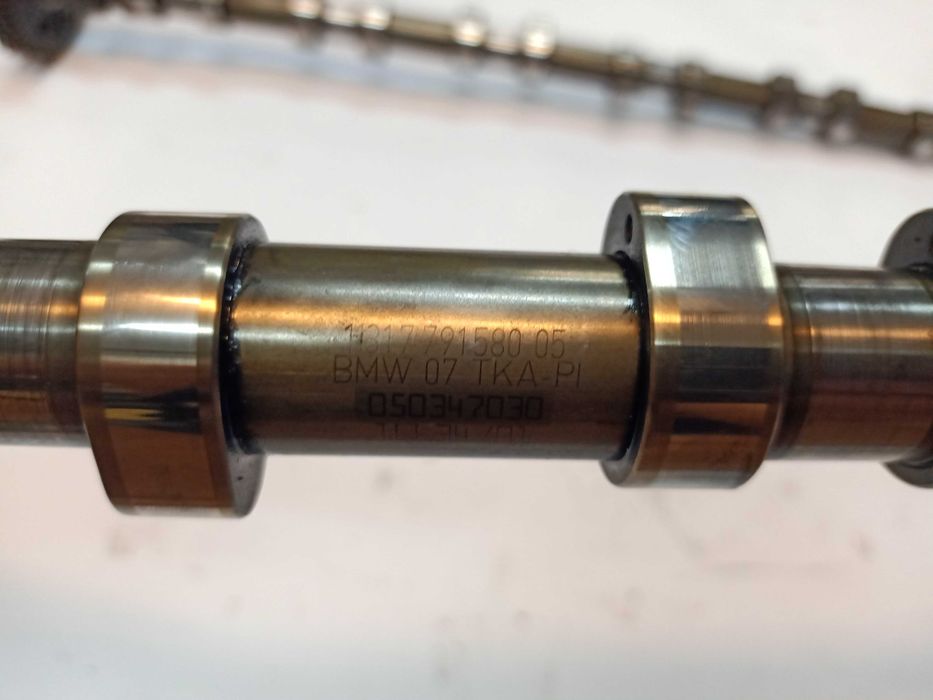 BMW E60 E65 E70 E83 E90 E92 Wałek rozrządu wydechowy M57 3.0D