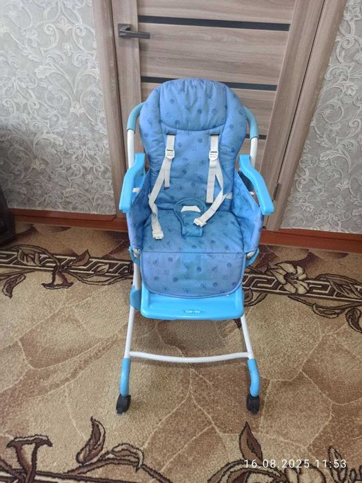 Стульчик для кормления Geoby