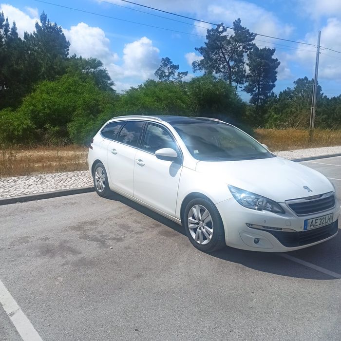Peugeot 308 SW 1.6 BlueHDi 120cv Active (2015) – Teto Panorâmico e Câm