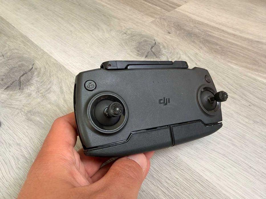 DJI Mini 2 SE - Fly More Combo