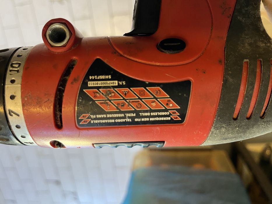 Berbequim sem fios em bom estado