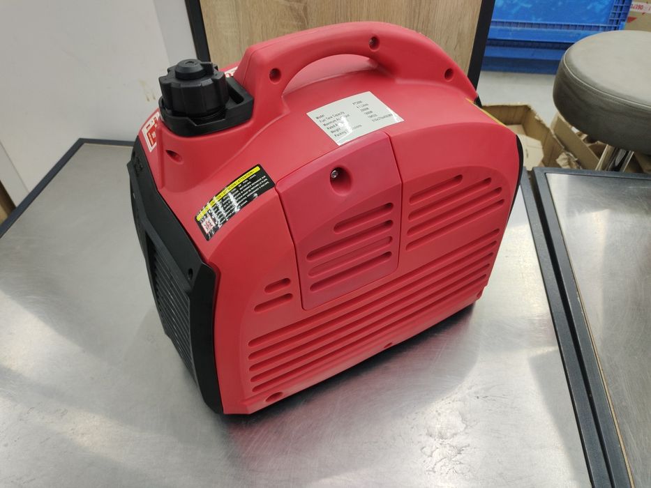 Генератор Powertech PT-2000