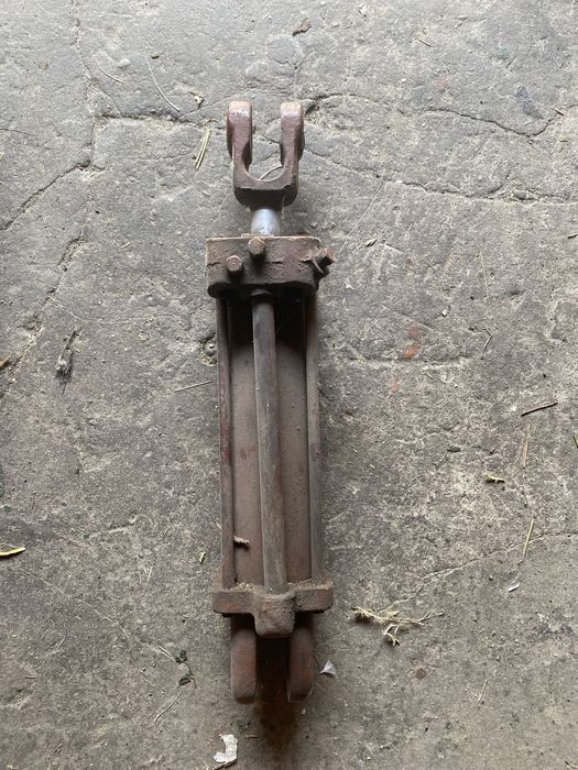 Гідравлічний циліндр ГЦ 75