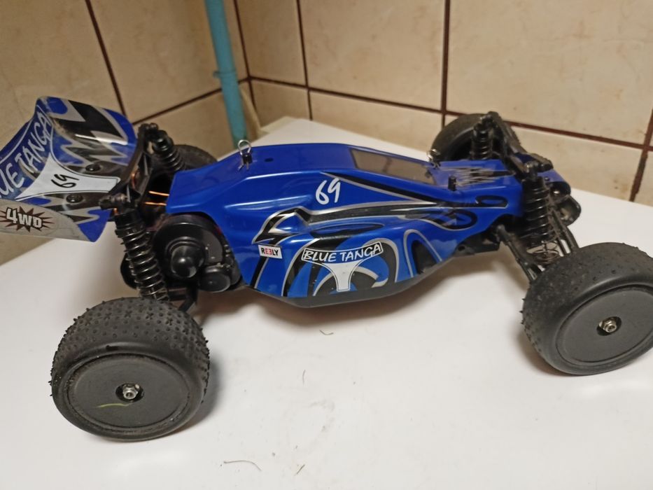 Reely blue tanga podwozie RC modelu