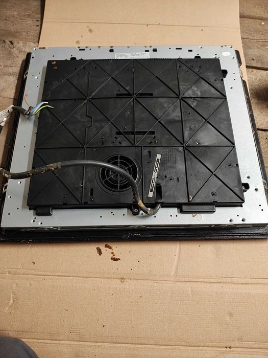 Płyta indukcyjna BOSCH  . 3 pola sprawne