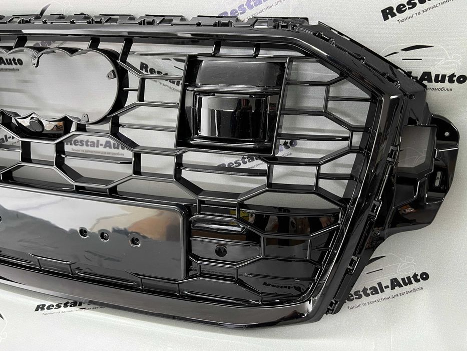 Audi Q7 4M решітка радіатора 2020–2022