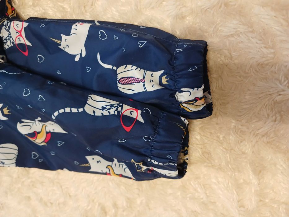 Вітровка для дівчинки