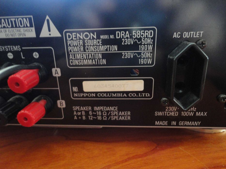 Amplituner Denon DRA-585rd