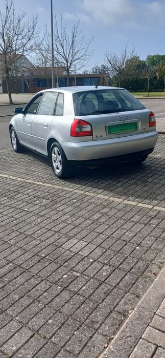 AUDI A3 1.6 Gasolina