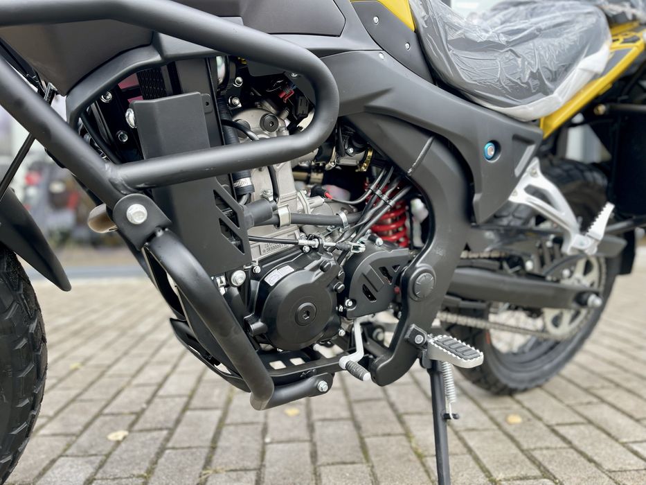 Мотоцикл CYCLONE RX3