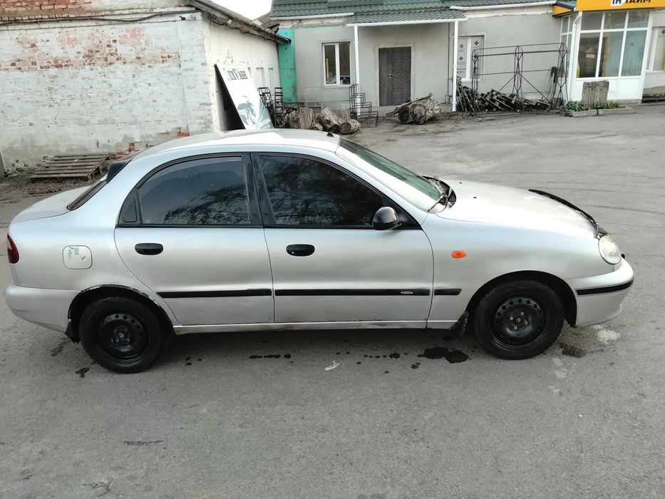 Продається Ланос 1.6