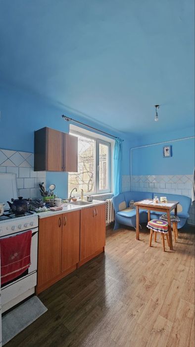 Продам два дома на одном участке. Есть газ!