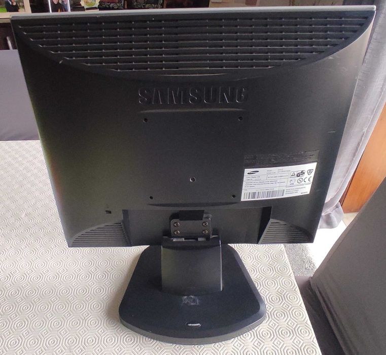 Monitor LCD 17" Samsung