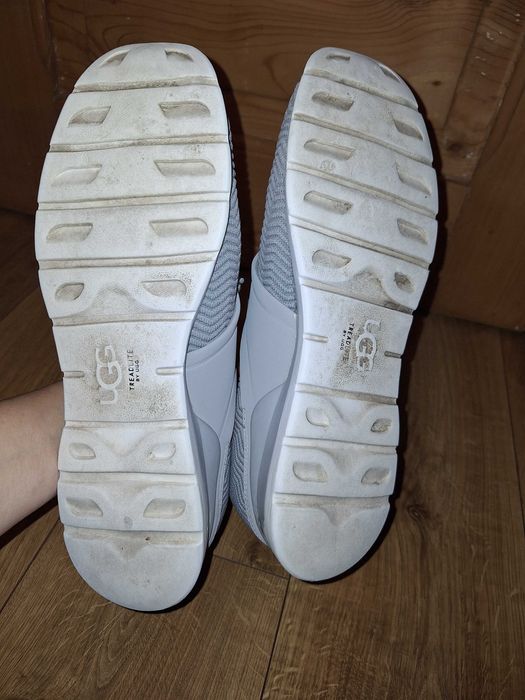 UGG buty sportowe lekkie siatka roz 42