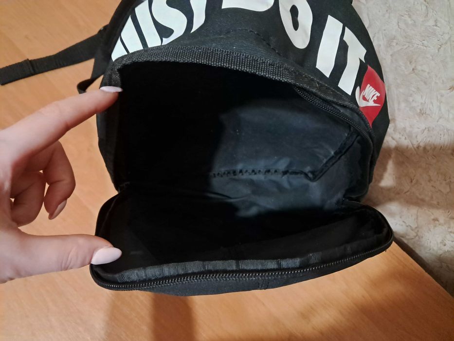 Рюкзак від Nike спортивний