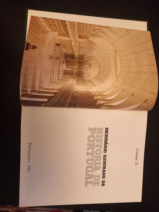 Dicionário Ilustrado da História de Portugal