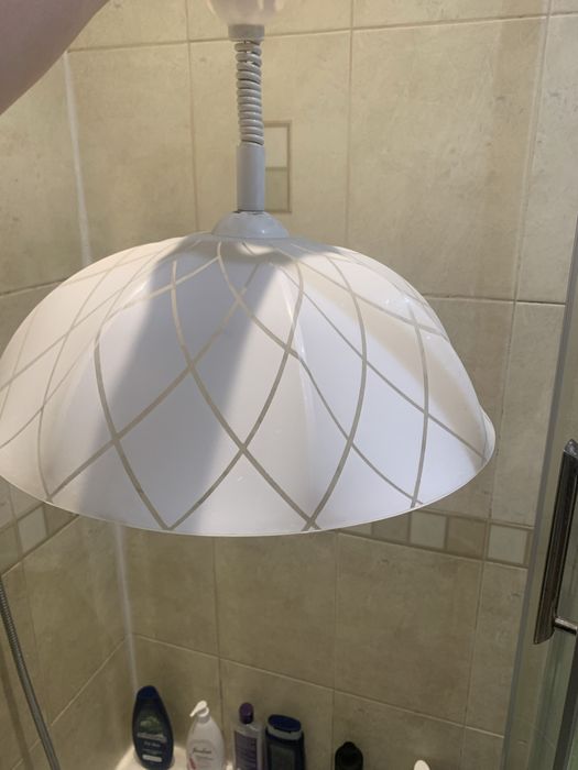 Lampa kuchenna sufitowa sprawna