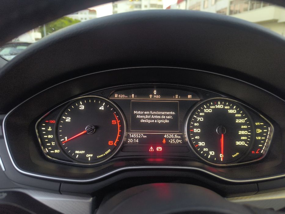 Audi A4 Avant tdi S line