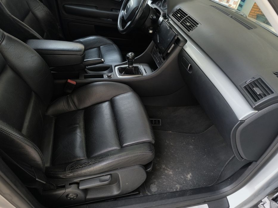 Audi A4 B7 avant S-line 2xx