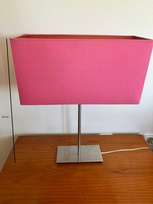 Candeeiros (2) com abajur retangular rosa