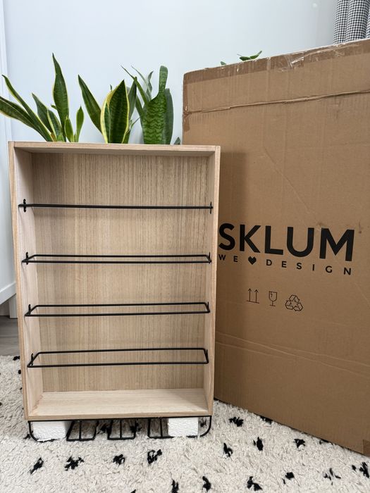 Półka na wino i kieliszki Sklum