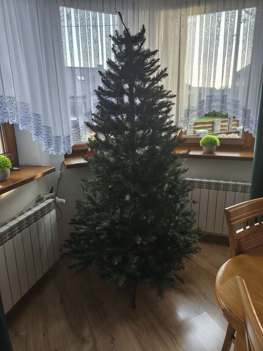 Choinka sztuczna 220